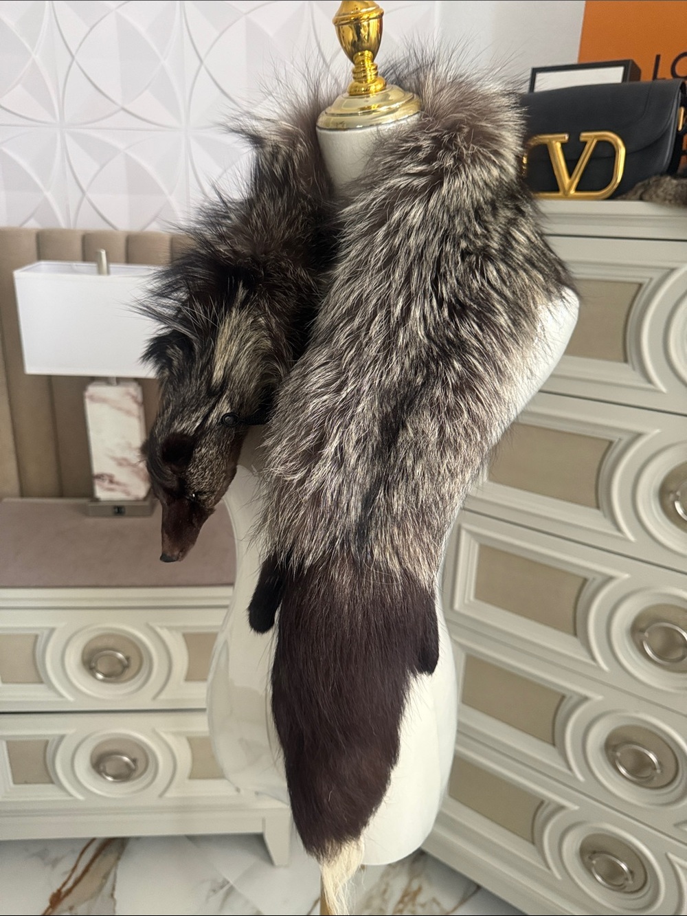 Real Fox silver fox fur scarf like new - Picture 4 of 10